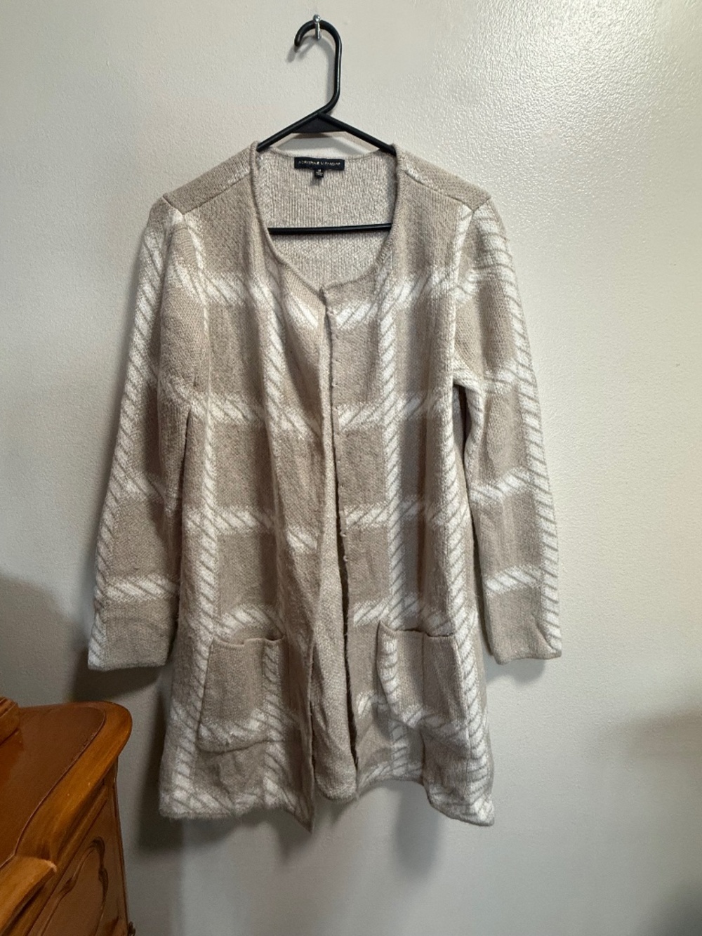 Adrienne Vittadini M women’s long cardigan sweater